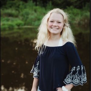 Meet your Posher, Abigail